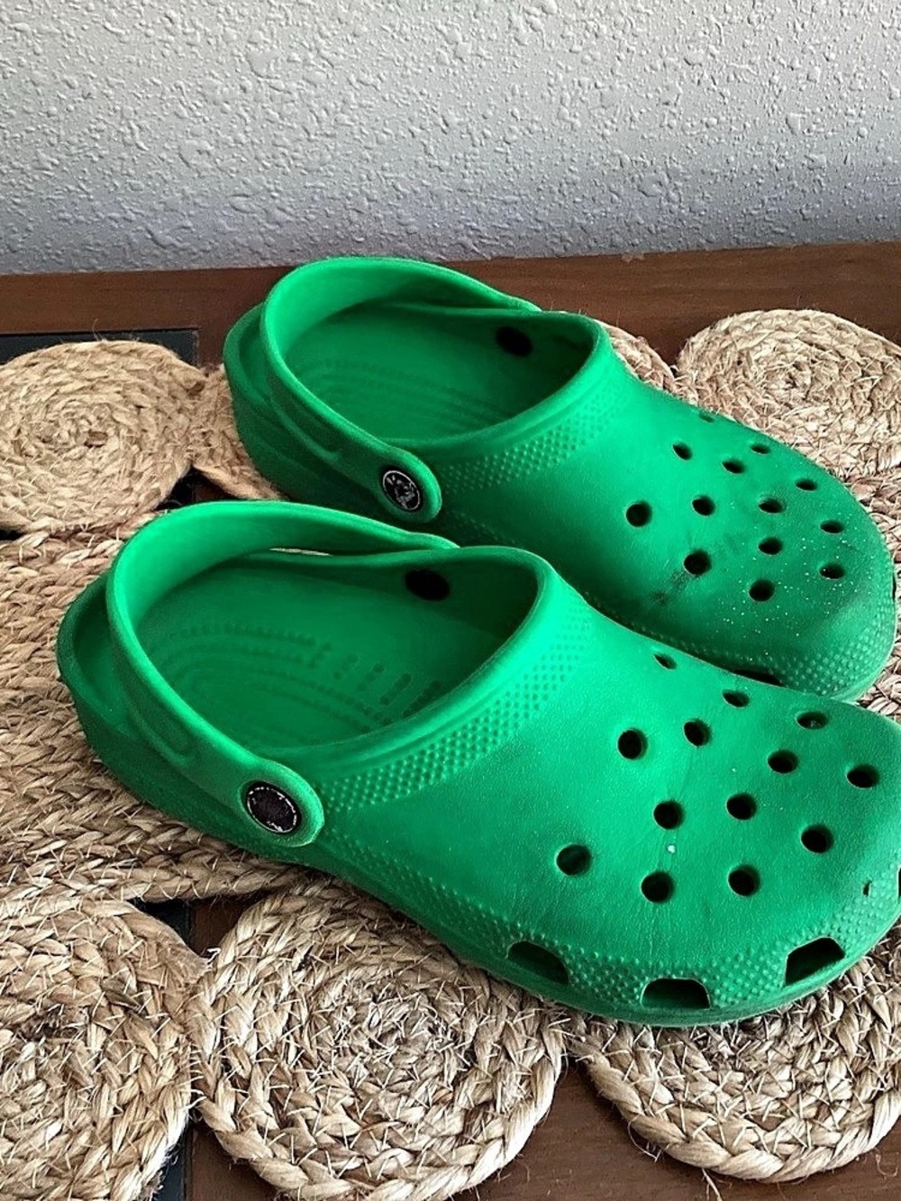 Crocs Classic Clog Green Sandals